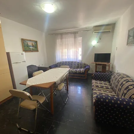 Appartamento Pina's House *
